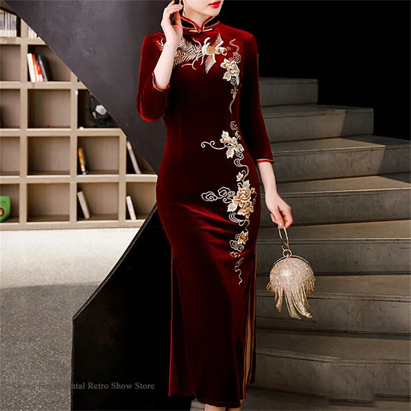 

Традиционное вышитое бархатное длинное платье-ципао в винтажном классическом китайском стиле, элегантное, сексуальное, облегающее, с разрезом, больших размеров, для женщин