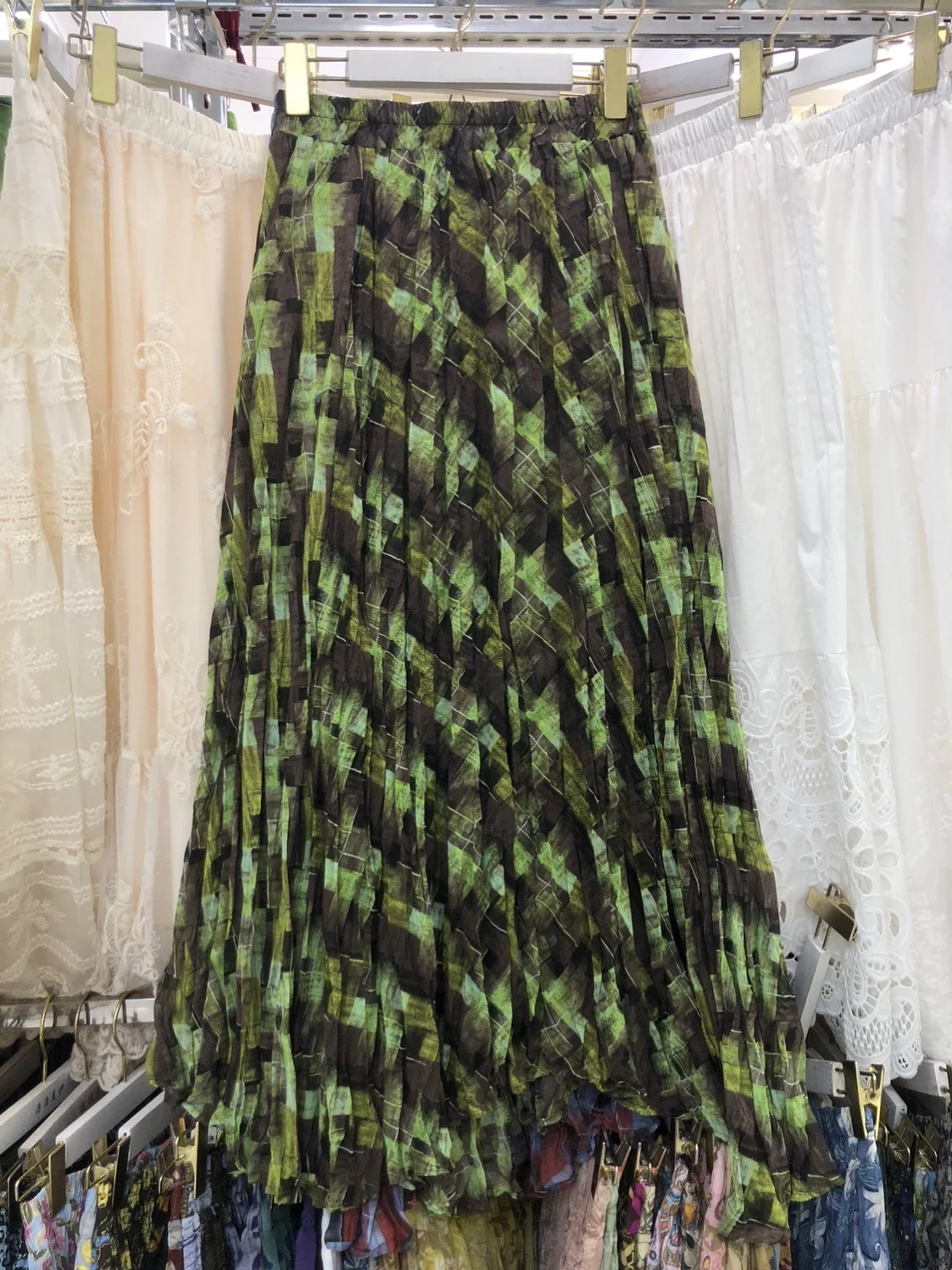 Stunning Retro Color Block Plaid High Waist A-Line Long Skirt Beautiful Chiffon Half Body Skirts with Pleated Wide Hem