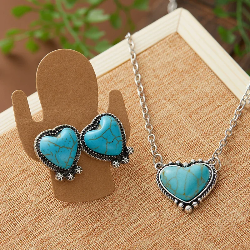 Bohemian Vintage Faux Turquoise Heart Pendant Necklace Stud Earrings for Women Creative Party Vacation Jewelry Set Accessories