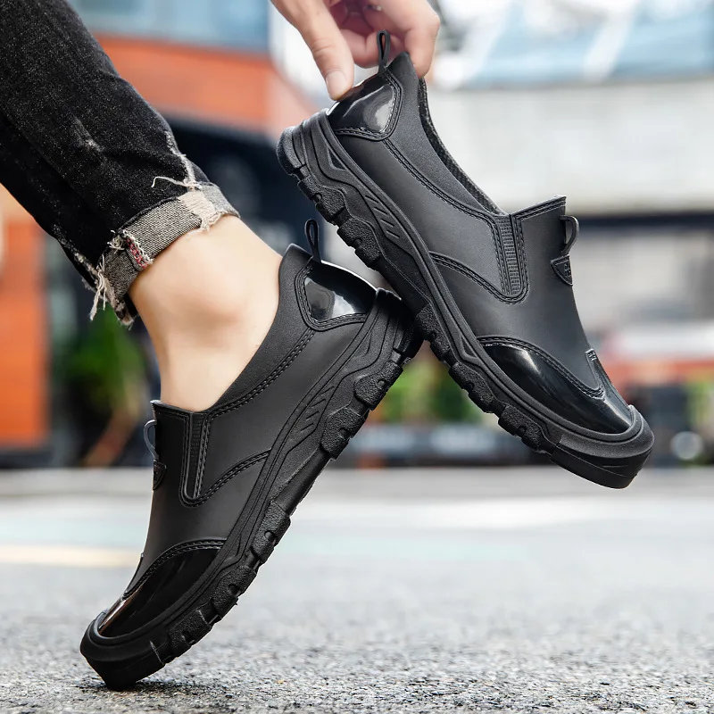 Botas de lluvia impermeables antideslizantes para hombre, zapatos de lluvia cómodos para cocina, jardín al aire libre, pesca, 2024