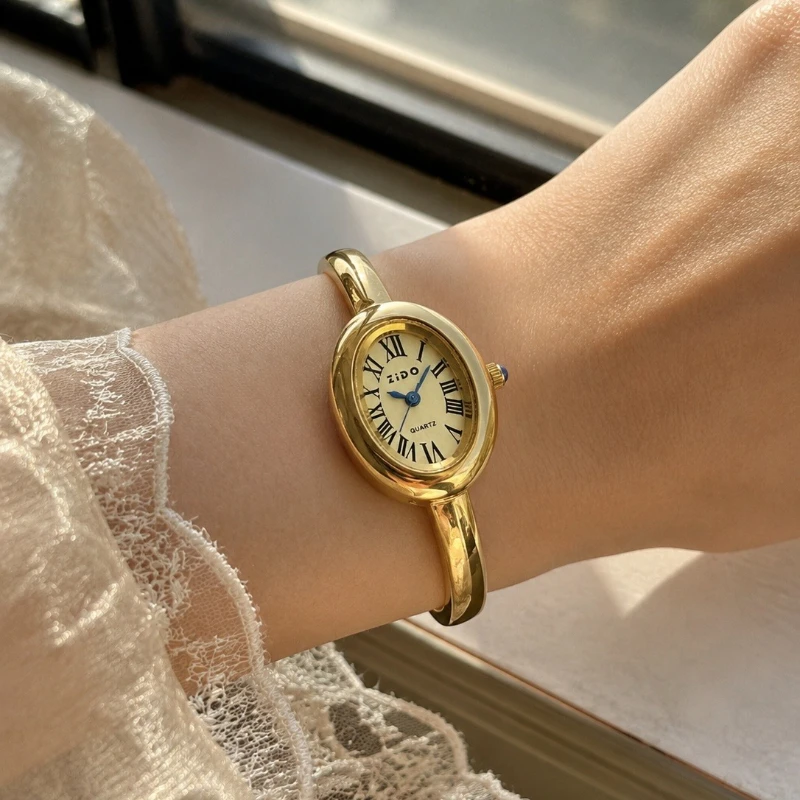 Top Brand Elegant Oval Bracelet Watches For Women Classic Elegant Roman Numeral Dial Ladies Quartz Wristwatch Relogio Feminino