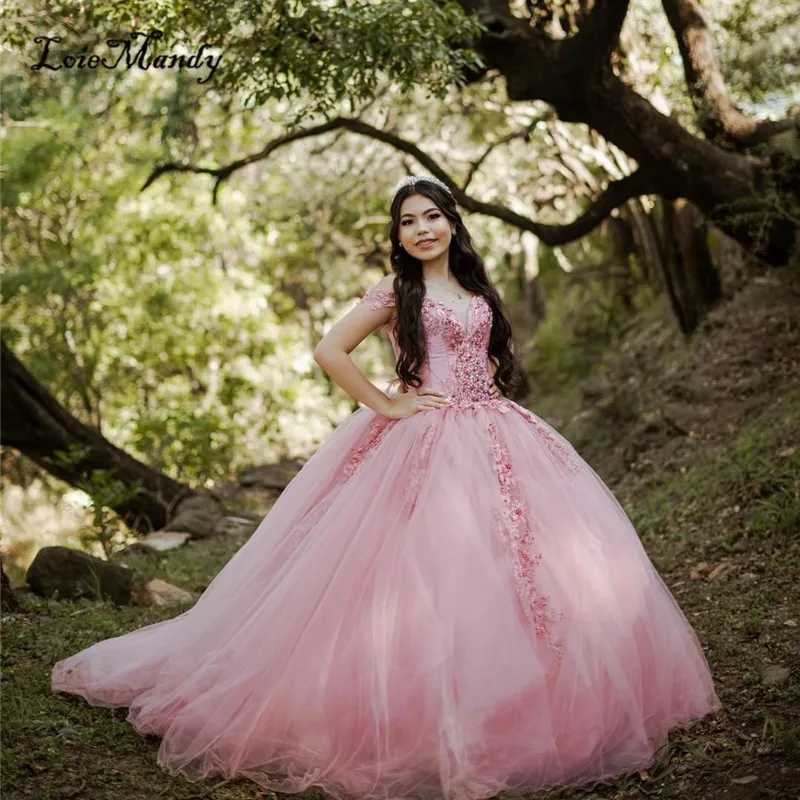 Vestido De baile De princesa para quinceañera, traje De fiesta con escote Corazón, apliques De encaje, 16 cumpleaños, 2023