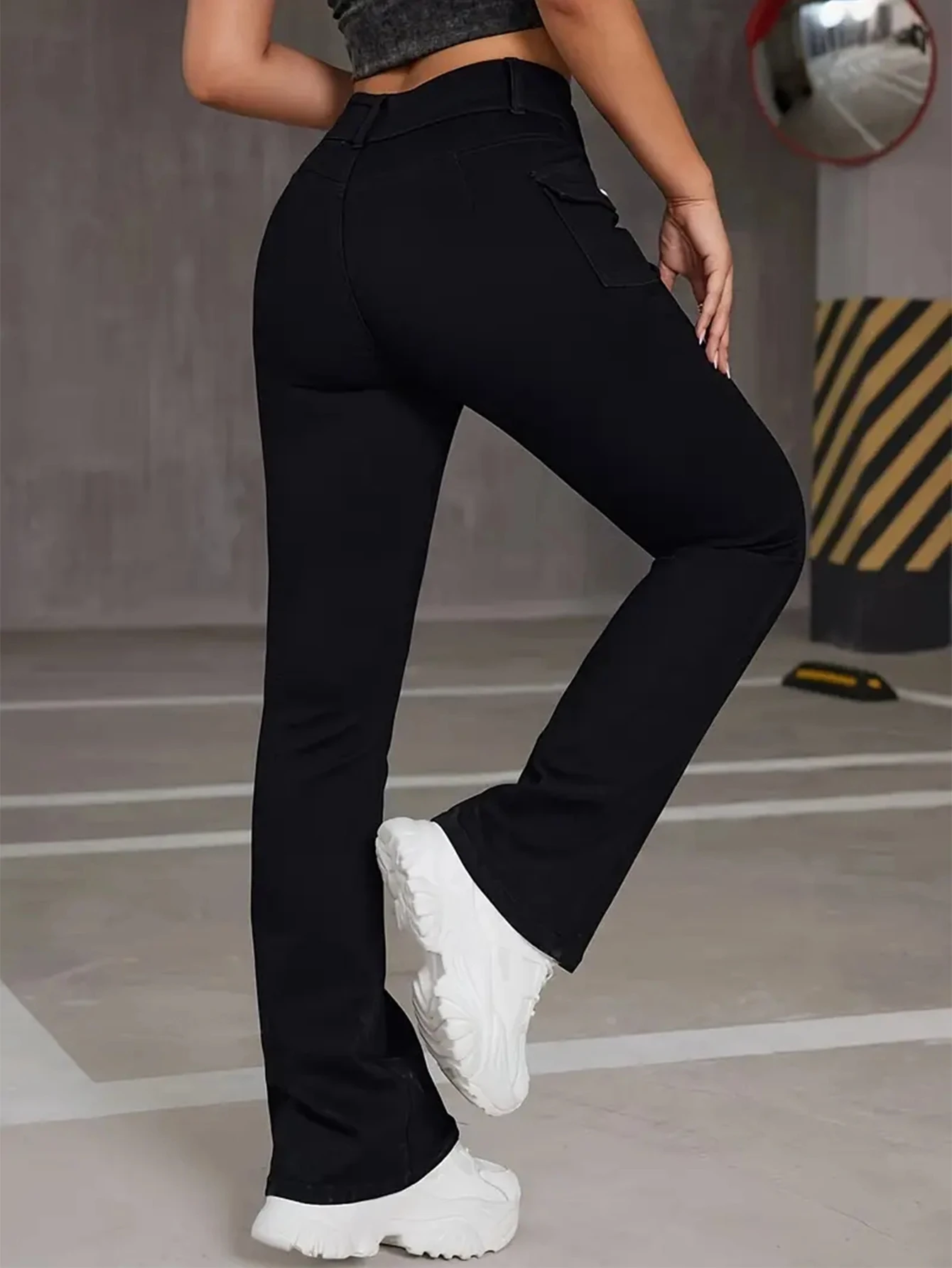 Nueva ropa de calle para mujer, pantalones vaqueros ajustados a la moda Vintage, pantalones acampanados góticos negros clásicos, pantalones con parte inferior acampanada de diseñador de cintura alta