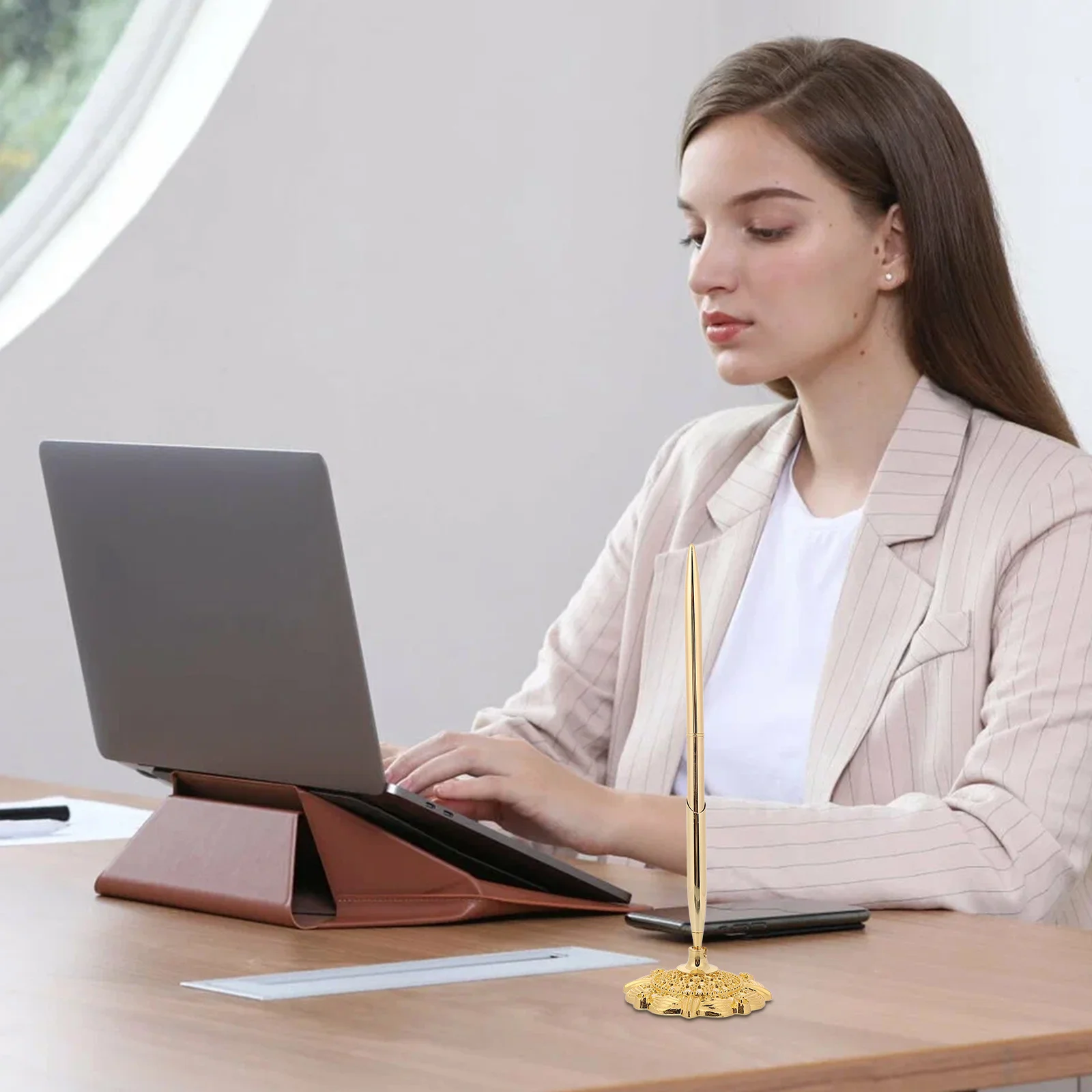 أنيق الأعمال القلم البناء المعدني السلس الحبر عبوة حامل ضيف كتاب الزفاف سطح المكتب الزفاف ضيف كتاب الأقلام