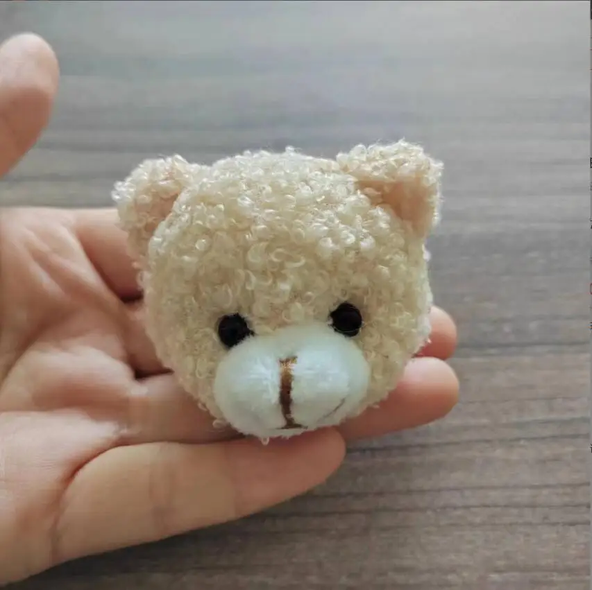 Cabeza de conejo de dibujos animados para regalo de cumpleaños, juguetes de peluche rizados, broche, boca blanca, cabeza de oso, accesorios para el