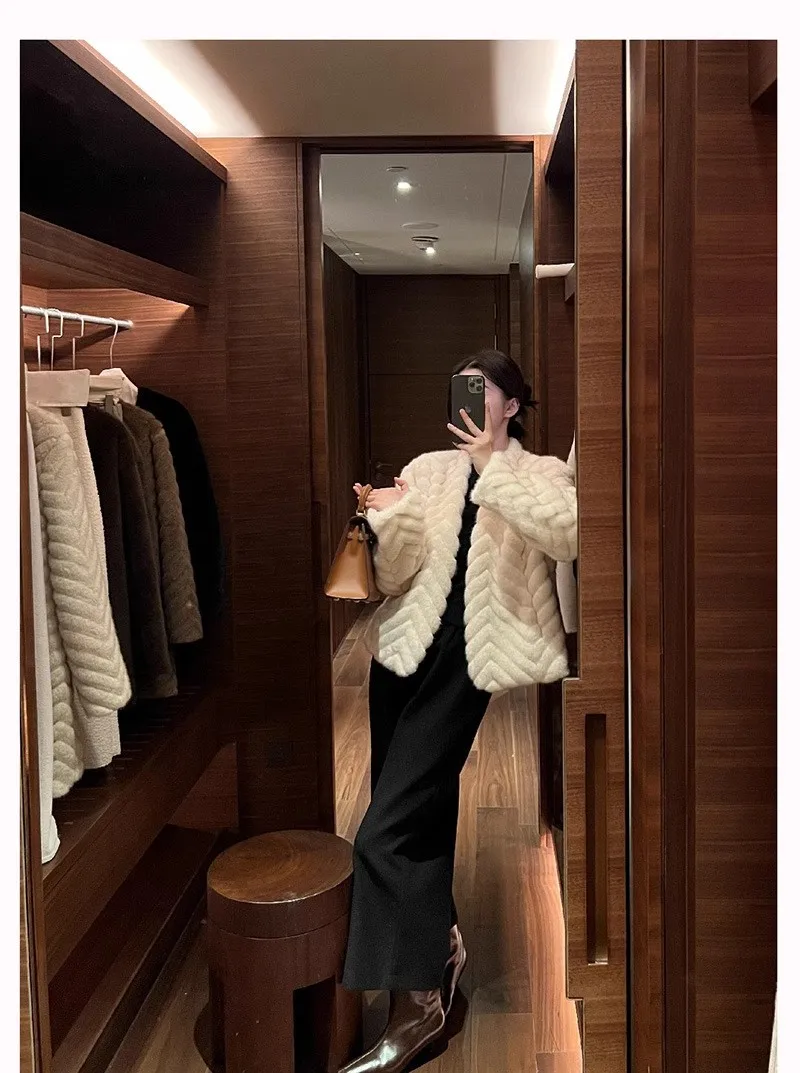 Elegant V Neck Herringbone Short Faux Mink Fur Jacket Women Long Sleeve Plush Jackets Woman Autumn Winter Fluffy Warm Outerwear