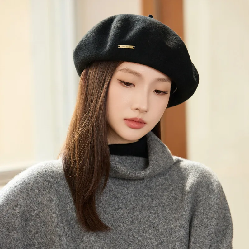 Korean version autumn and winter hat women's high-end temperament versatile big head circumference showing face small warm beret
