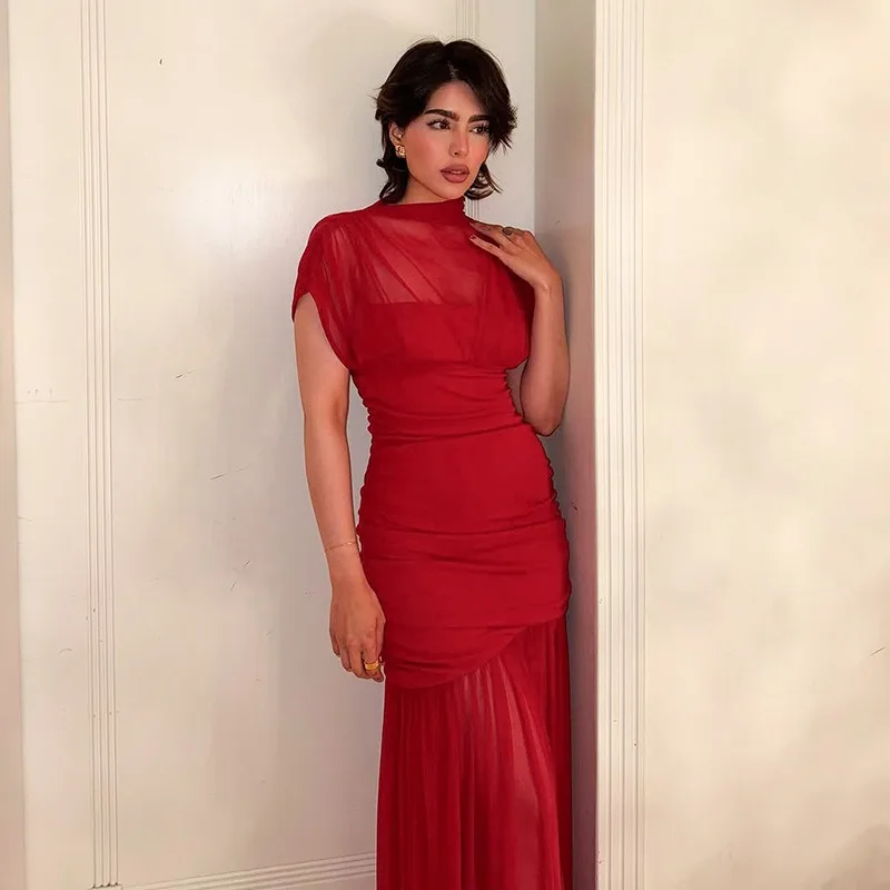 Eleganckie Czerwone Plisowane Sukienki Wieczorowe Długie Wyszczuplające Bez Rękawów Plisowane Patchworkowe Sukienki Maxi w Linii A na Imprezę Lato 2025 Sukienki Damskie