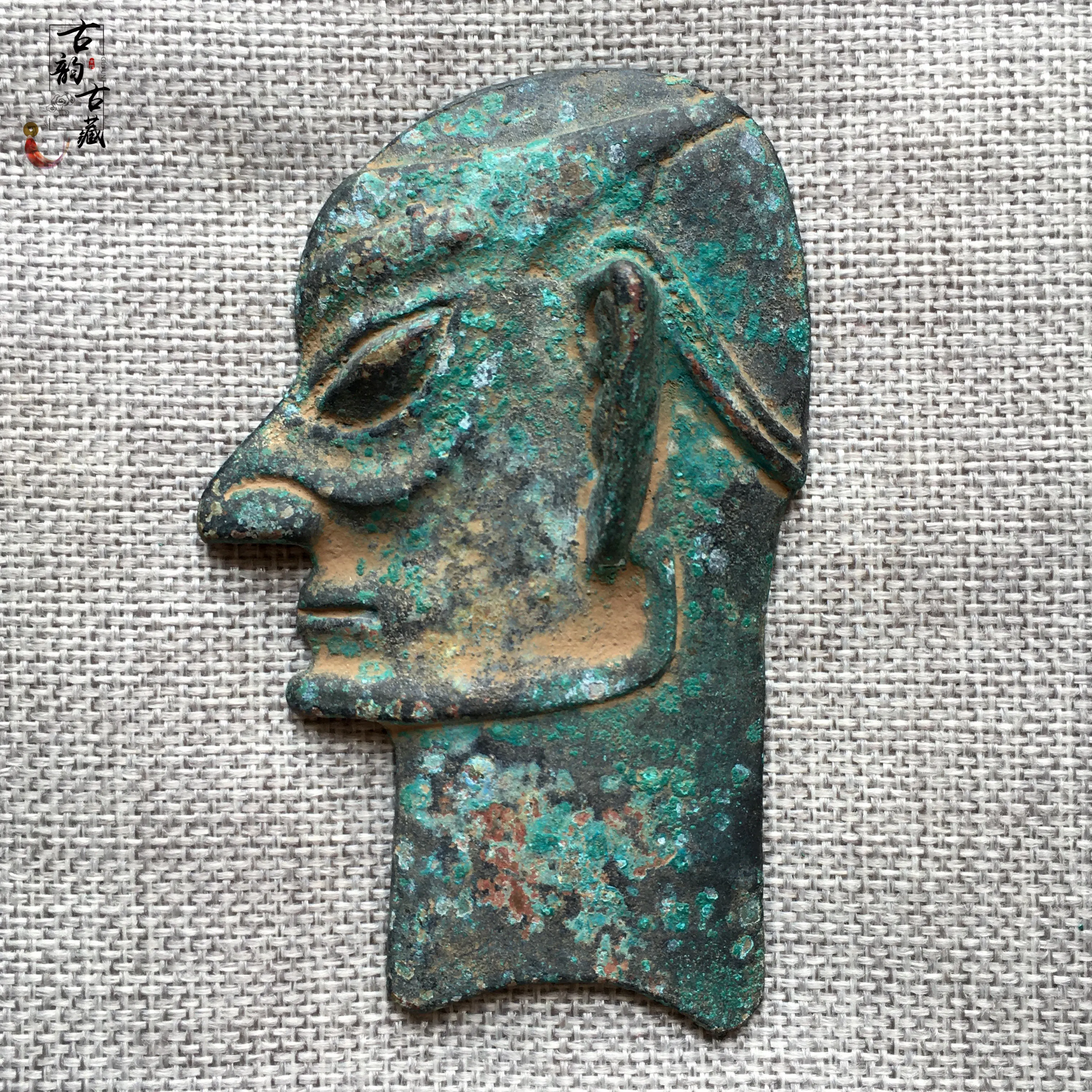 Collection of Sanxingdui bronze masks, aged green embroidery, pulp, Yin Shang masquerade copper masks