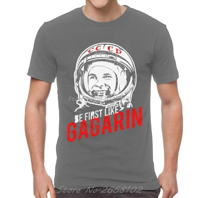 USSR Yuri Gagarin T-shirt Men's Harajuku T Shirt Short Sleeve 100% Cotton Russia CCCP Cosmonaut Tshirt Urban Tees Tops