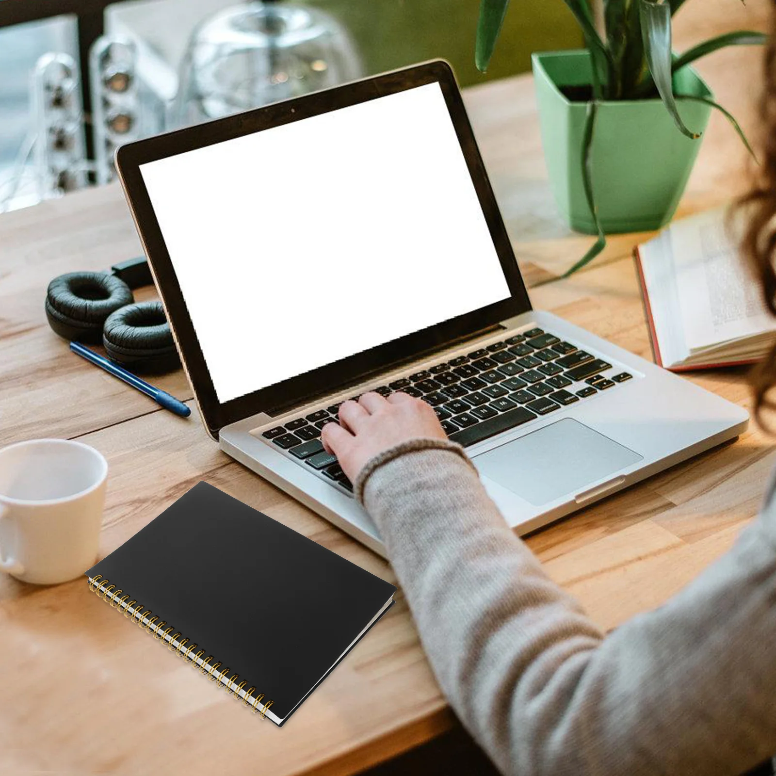 Horizontal Grid Record Notebook 80 Sheets Inventory Log Book For Business Expense Tracking Stock Management Budget Planning