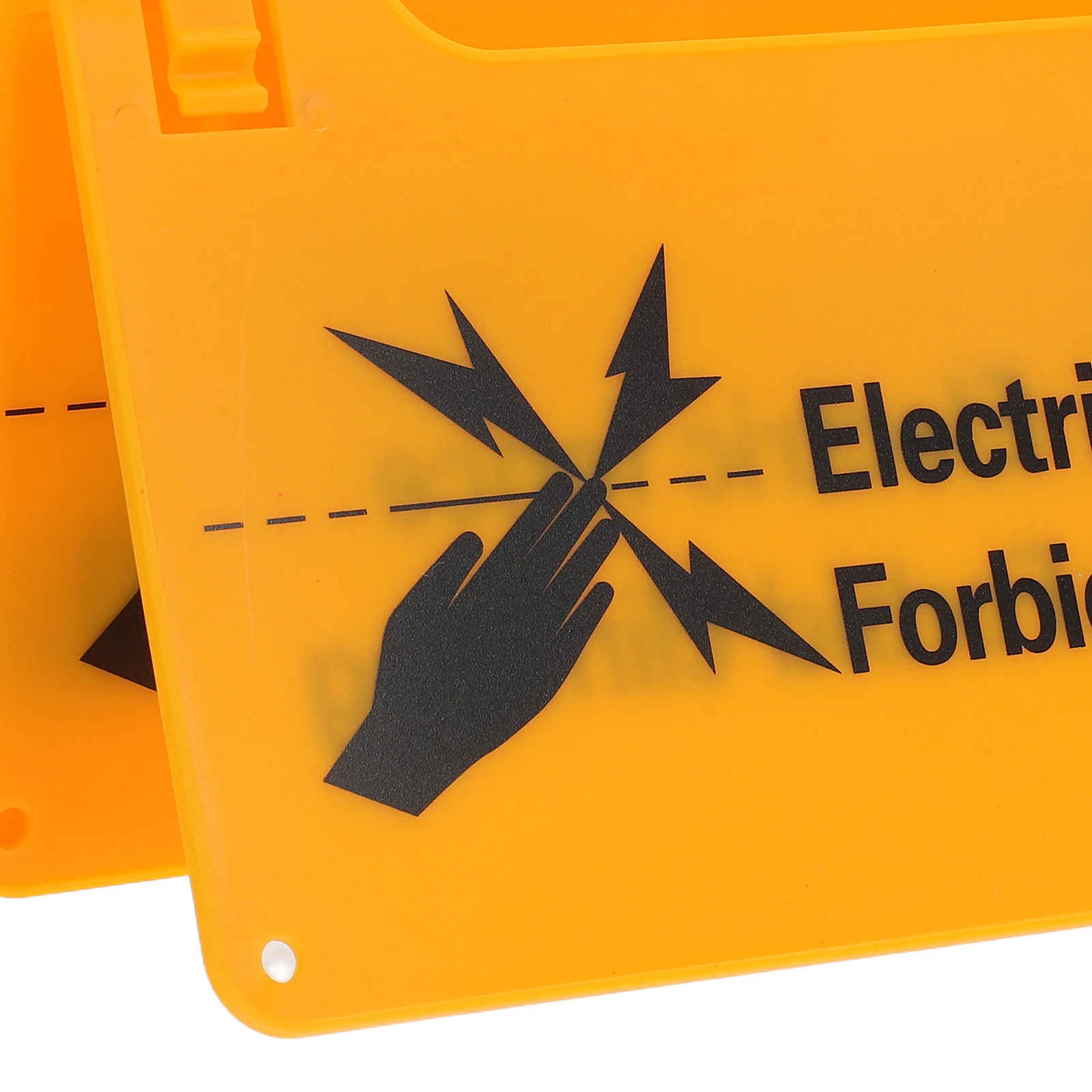 

6pcs Electric Fence Warning signs, High Voltage Danger Warning Forbid Climbing Safety Labels, Outdoor Decor Plastic Notice Signs