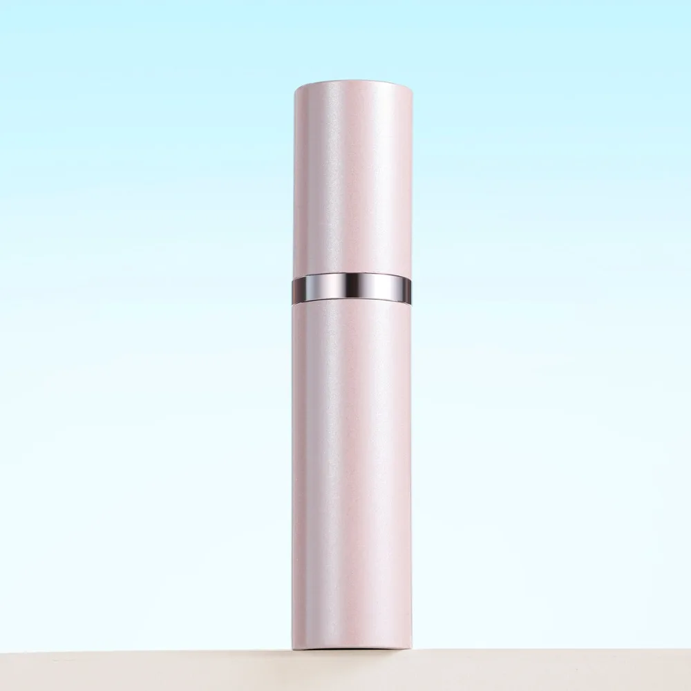 5 ml Größe Bodenfüllflasche Feiner Nebel Nano-Düse 5 ml Sprühflasche Aluminium Selbstpumpen Reisezerstäuber Unterabfüllung