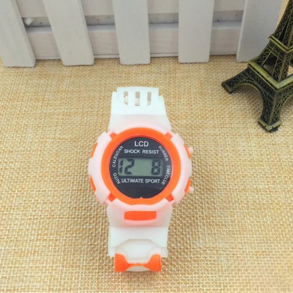 ساعات الطالب للنساء ساعة متعددة الألوان ساعات المعصم الإلكترونية هدايا عيد الميلاد Relojes Para Damas Relogio Feminino Montre