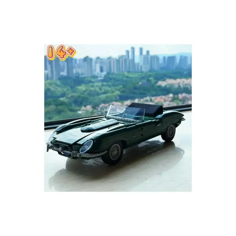 1673Pcs Classic Convertible Vehicle Building Blocks Elegant Retro Car Model Collectible Ornament Birthday Gift