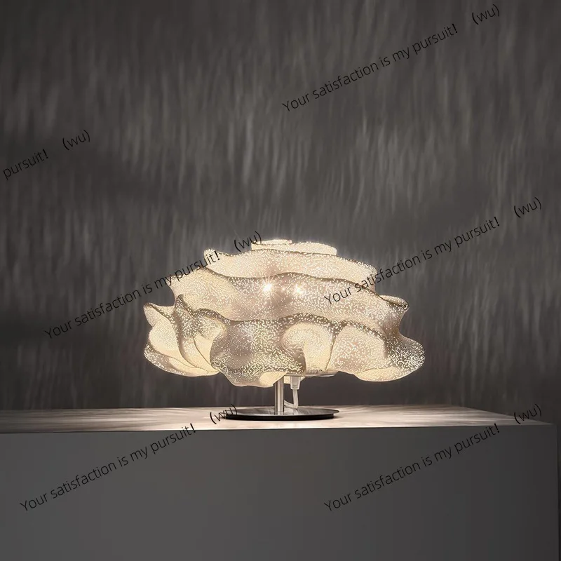 ArturoAlvarez Nevo study desk tulip table lamp creative bedside flower lamp
