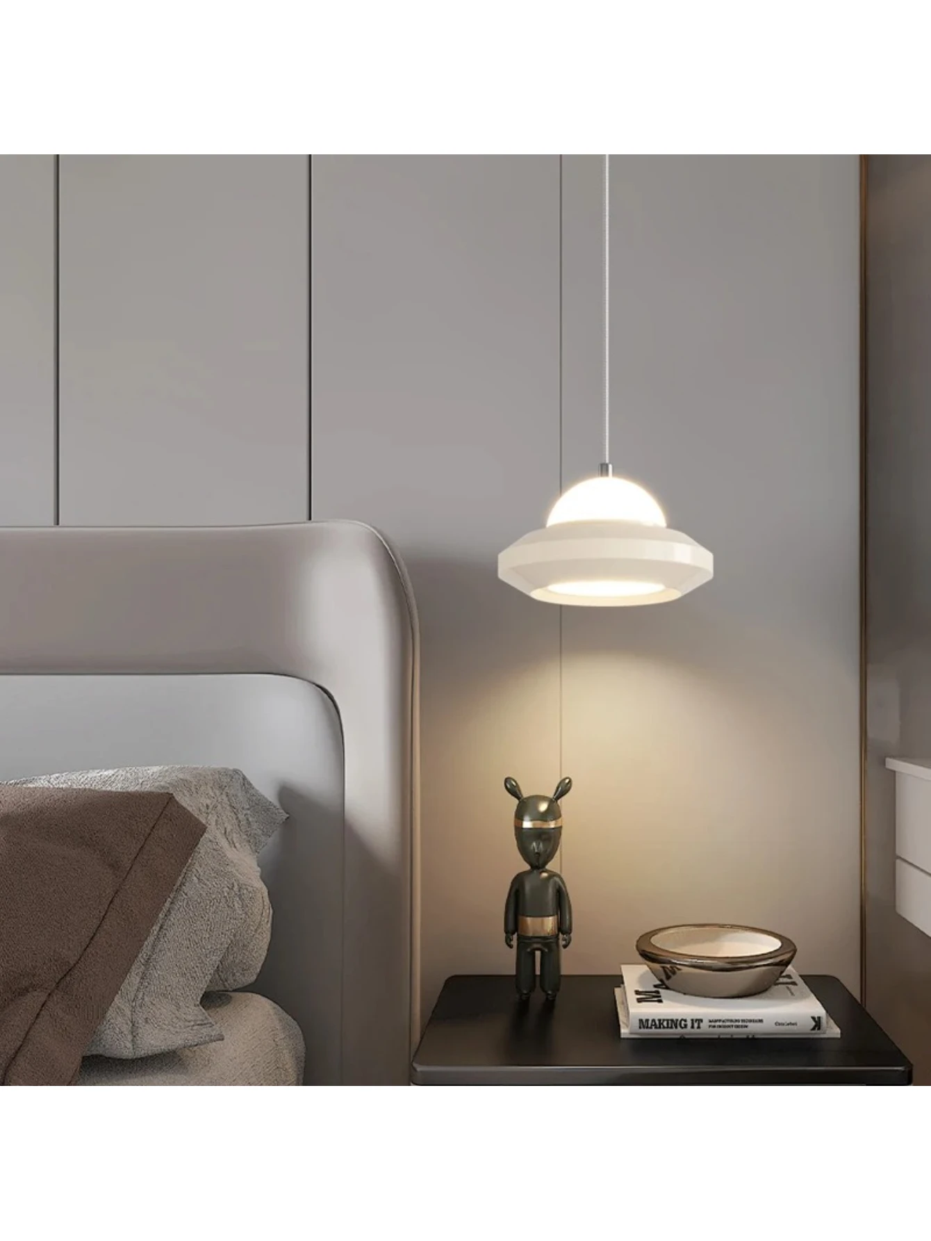 The 2025 New French Cream-Style Chandelier For The Featuring An Island Dining Table， Dining Room Is Simple And Modern