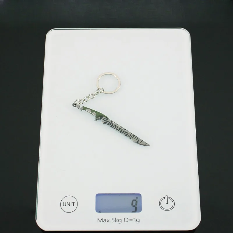 Nuevo 9cm arena Breakout juego periféricos cuchillo de tiburón cuerpo a cuerpo Weapos modelo Mini adornos de aleación llavero colgantes manualidades juguetes niños