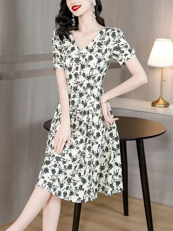 V넥 플로럴 반팔 쉬폰 원피스 어머니의 기질 허리싸기