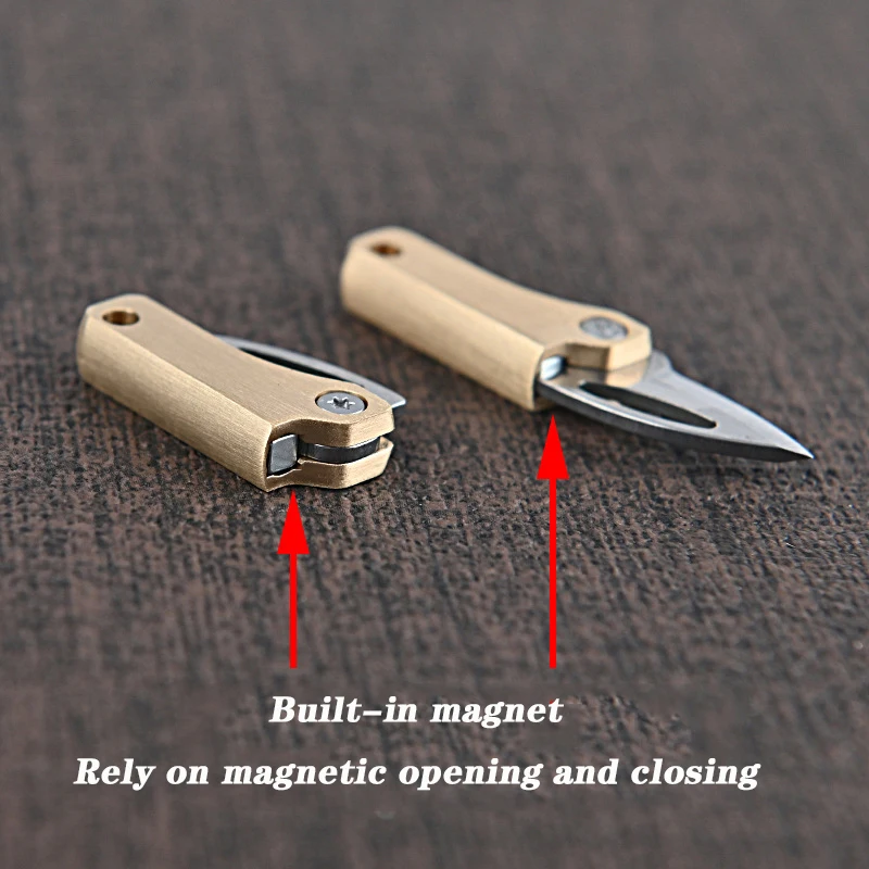 Mini Brass Folding Knife Edge Pocket Knife Camping Outdoor Self-defense Open Box Express Knife Gift Carry Key Chain Pendant