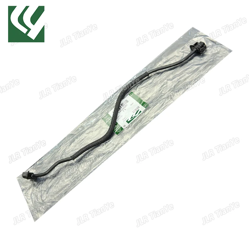 

2.0L 16V PETROL DIESEL RADIATOR TOP OVERFLOW HOSE FOR LAND ROVER RANGE ROVER EVOQUE UPPER WATER PIPE TO EXPANSION TANK LR024251
