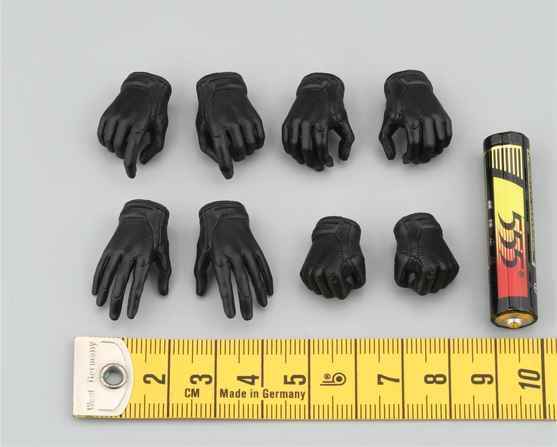 FS 73051 1/6 Scale Female Soldier Glove Hand Shape Model Model for 12'' Action Figure