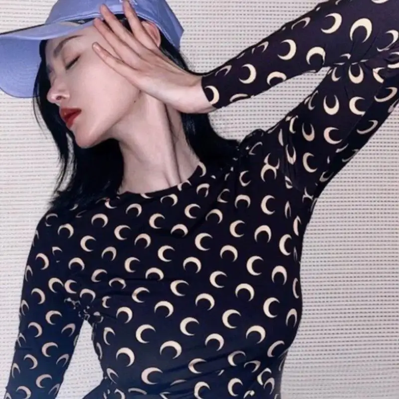 Frau Kleidung Koreanische Mond Druck Langarm T-Shirt Mode Lässig Layered Sonnenschutz Top Eis Seide Basic Tee Frühling Herbst