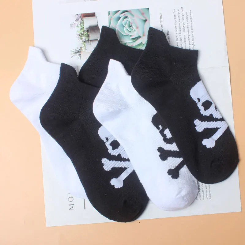 Men Socks Cotton Male Sports Short Ankle Low Tube Socks Spring Summer Autumn White Black Hip Hop Streetwear Gift Calcetines Soks