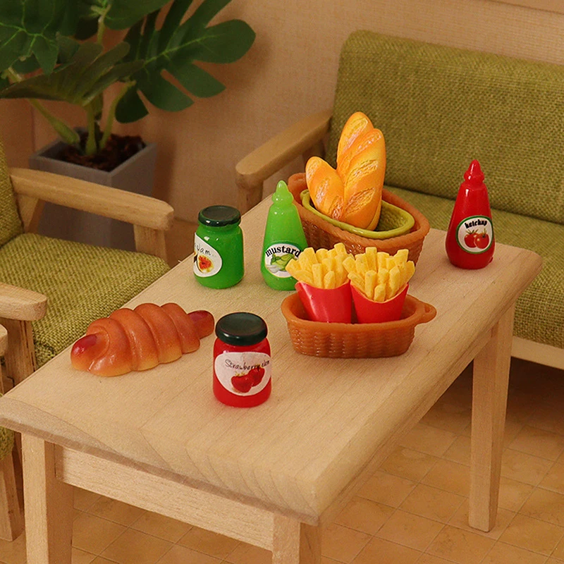 1 :6 1: 12 Dollhouse Miniature Bread French fries Ketchup Basket Simulation Food Model Toys DollHouse Decoration Mini Picnic Toy