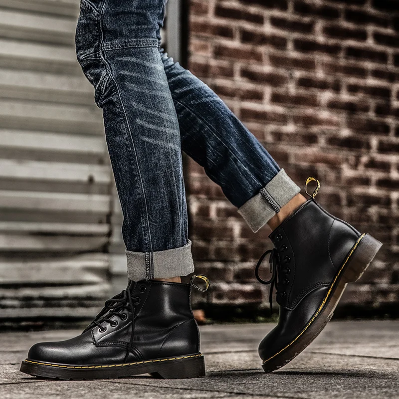 Stivali da lavoro doppi foderati in stile britannico autunno-inverno, stivali in pelle confezionati con calore invernale alla moda ed eleganti con imbottitura