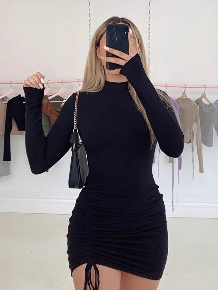 Langarm geraffte einfarbige figur betonte Kleid Frauen Roll kragen Bandage Mini kleider Herbst schwarz dünn dehnbar Party Vestidos