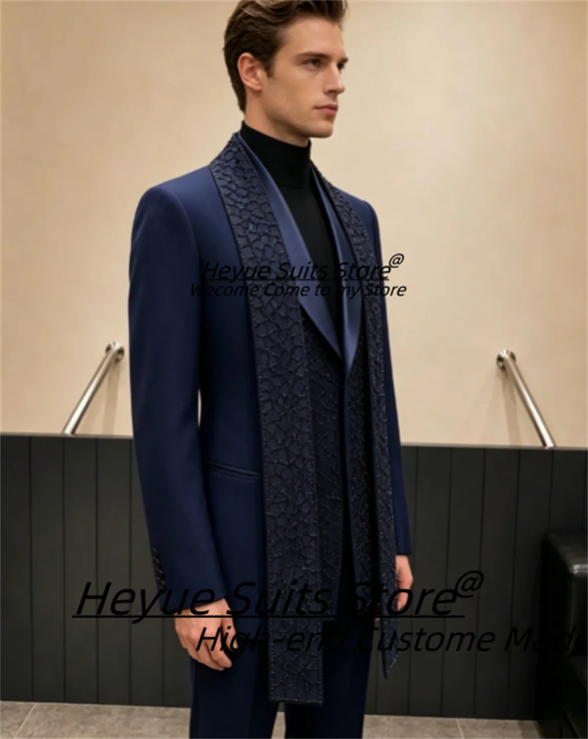 Luxurious Navy Blue Men Suit Customized Slim Shawl Lapel Heavy Beaded Embroidery Groom Wedding Tuxedo 3 Pieces Sets Ropa Hombre