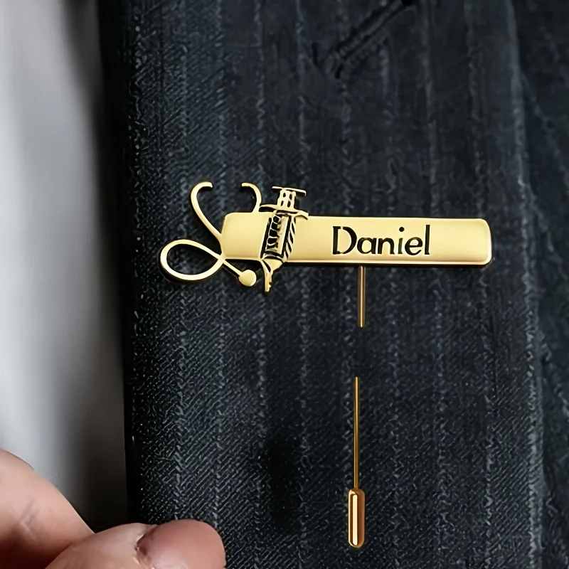 

Custom Name Brooch For Women Personalized Stainless Steel Gold Plated Letter Brooch Gentleman Business Wedding Groomsmen Gift