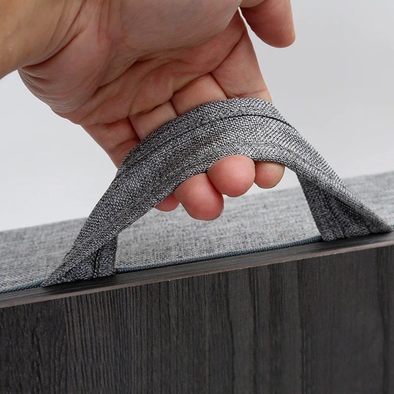 Mesa de computador portátil, compatível com laptops sob 17 polegadas, adequado para o trabalho no sofá, vem com alça acessível