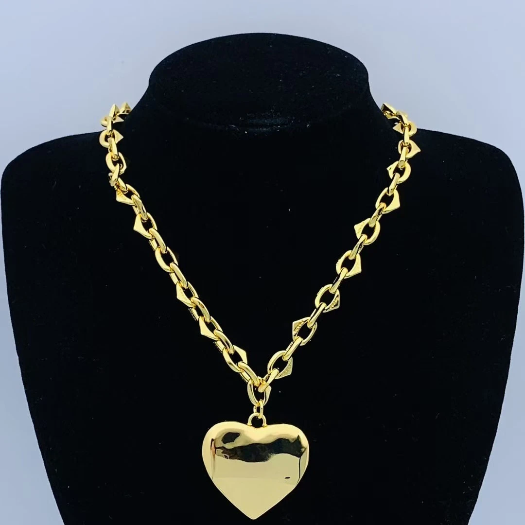 

American Metal Triangle Choker - Unique Cool Style Collar, Daily Commute Versatile Jewelry for Women