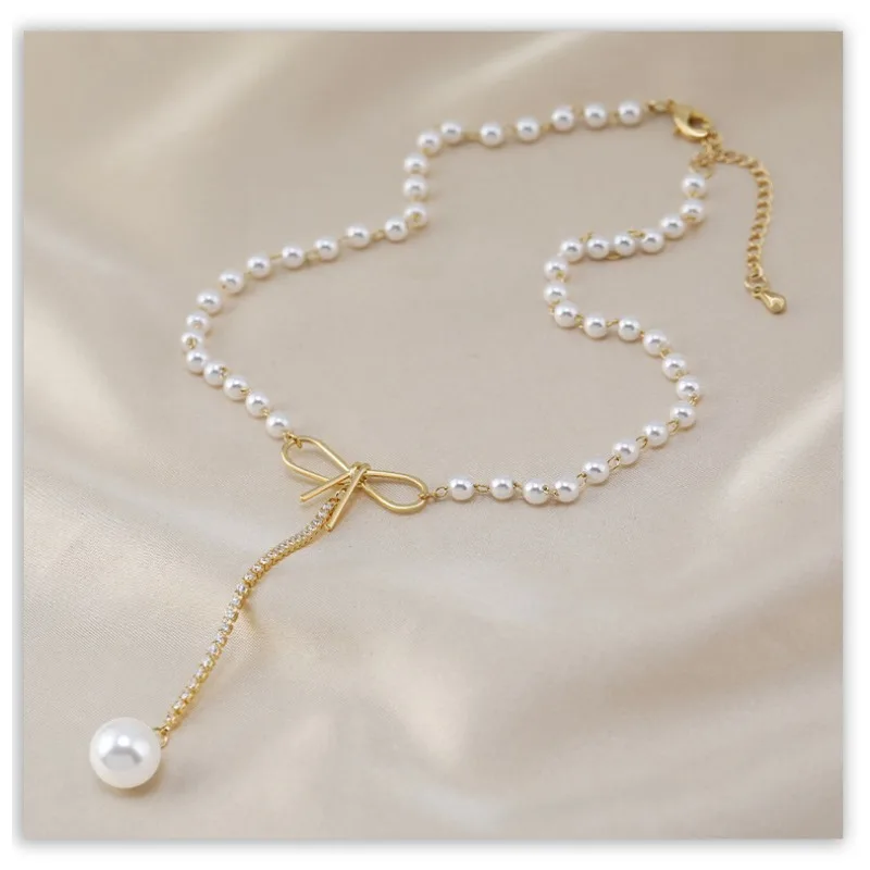 

2025 Bow necklace, featuring a cold and fashionable feminine style and a trendy collarbone chain
