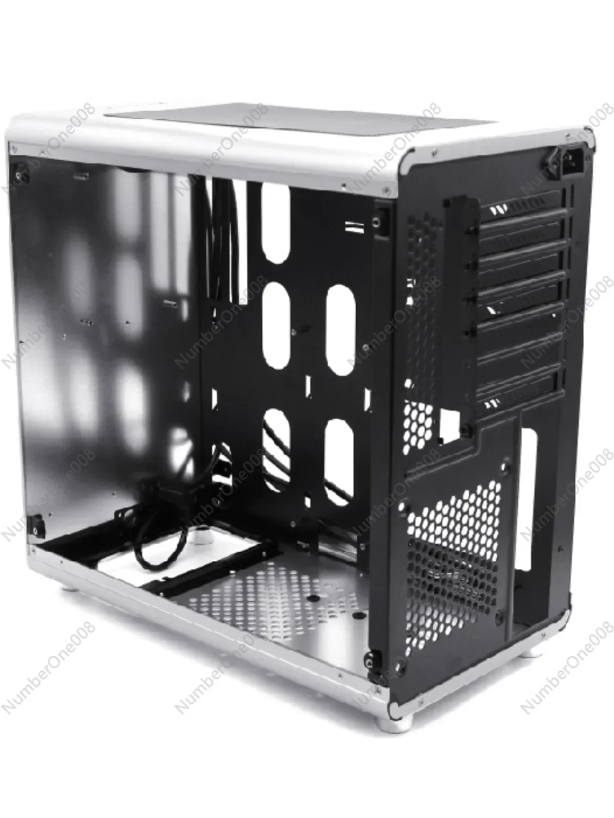 

SKTC Q5 Aluminum Shell Iron Architecture ATX Large Board Large Power Supply High-end Chassis Supports 320 Graphics Card