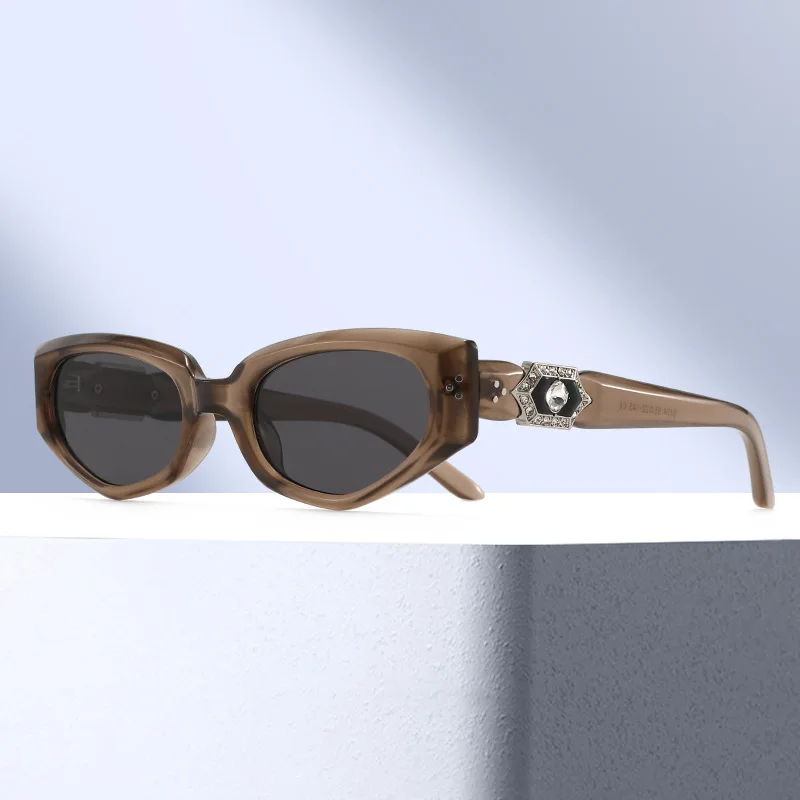 

New Cat Eye Cute Fashion Sunglasses Men Women Stylish Designer Brand Unisex Glasses Y2K Trend Eyewear UV400