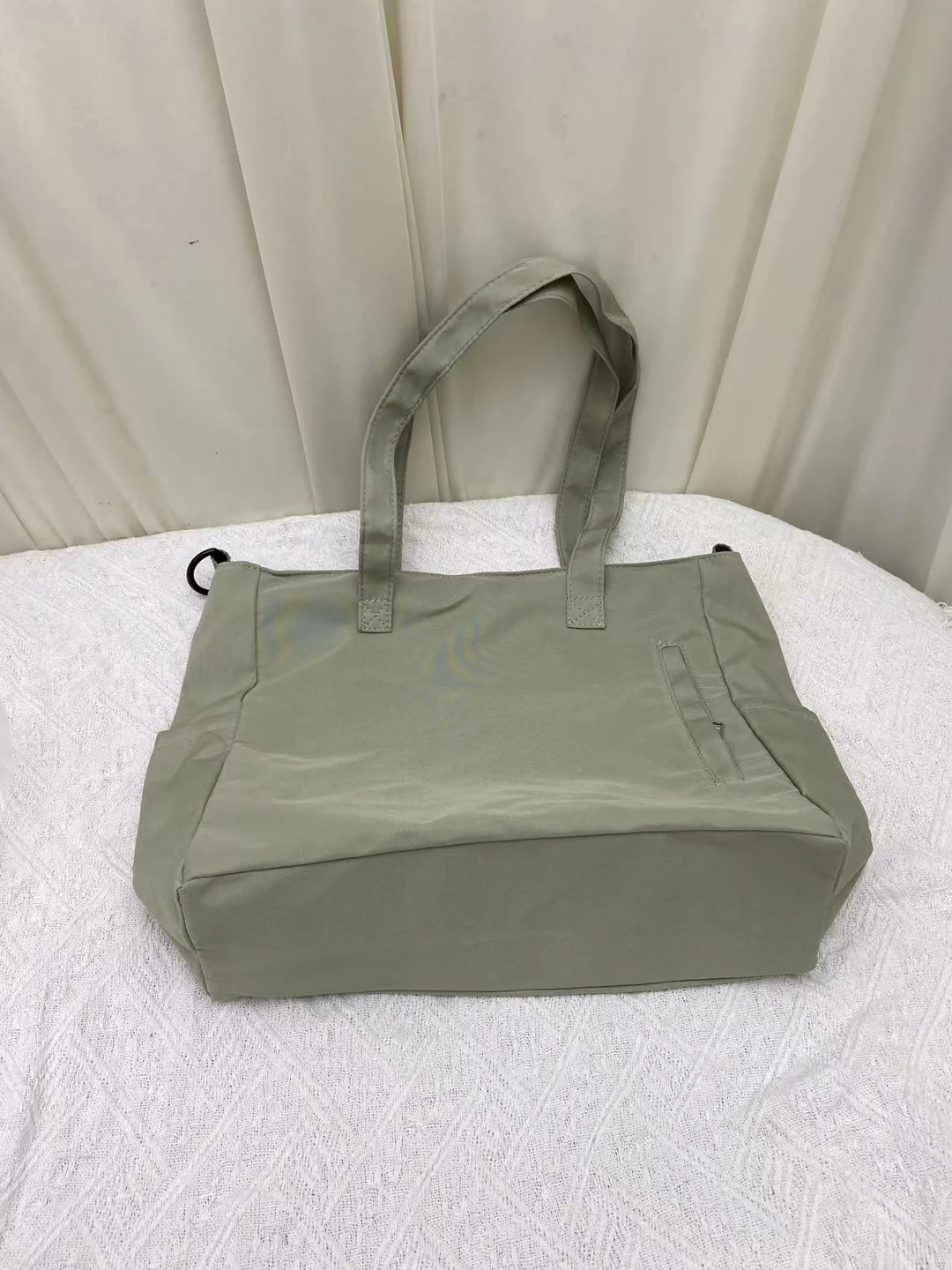 New Waterproof Large-Capacity Oxford Tote Bag Premium Commuter and Student Shoulder Bag Versatile for Class