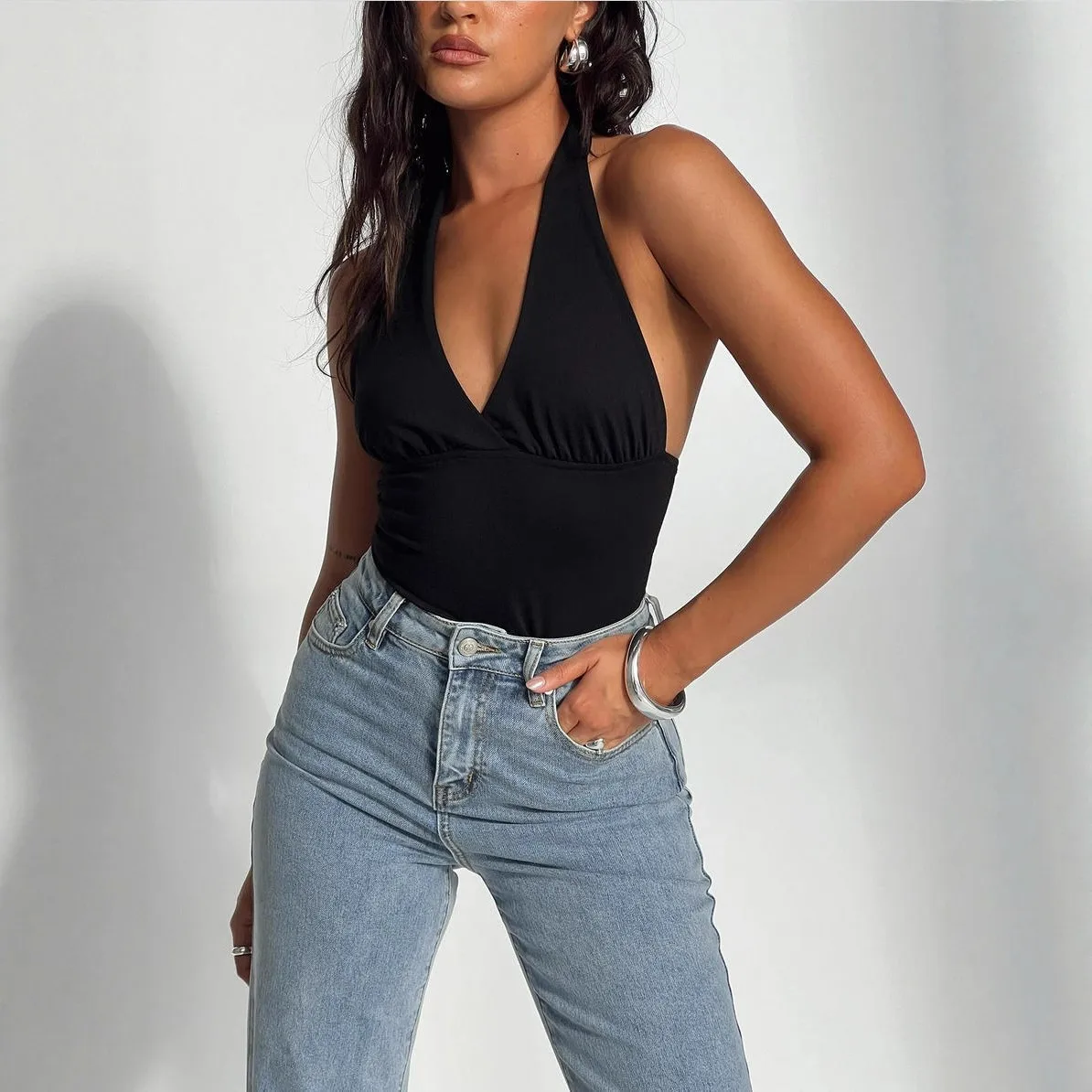 Women's Y2K Summer Halter Neck Backless Deep V Neck Cropped Camisole Slim Fit Short Length Solid Color Non-Removable Strap