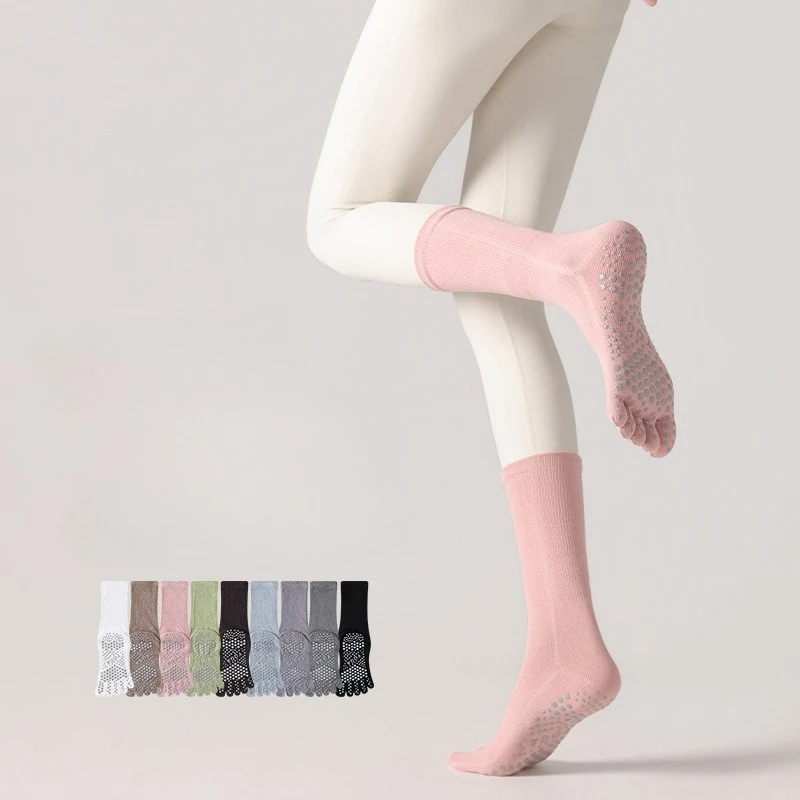 Women's Five finger Cotton Yoga Socks Split toe Pilates Socks Antibacterial Soft Floor Socks Wear Resistant Sports Tube Socks