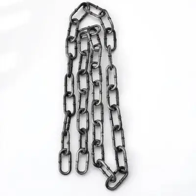 1Pcs Fine Workmanship Plastic Halloween Chain Prop Simulation Iron Chain for Prisoner Costume Haunted Fetter Decor Prop