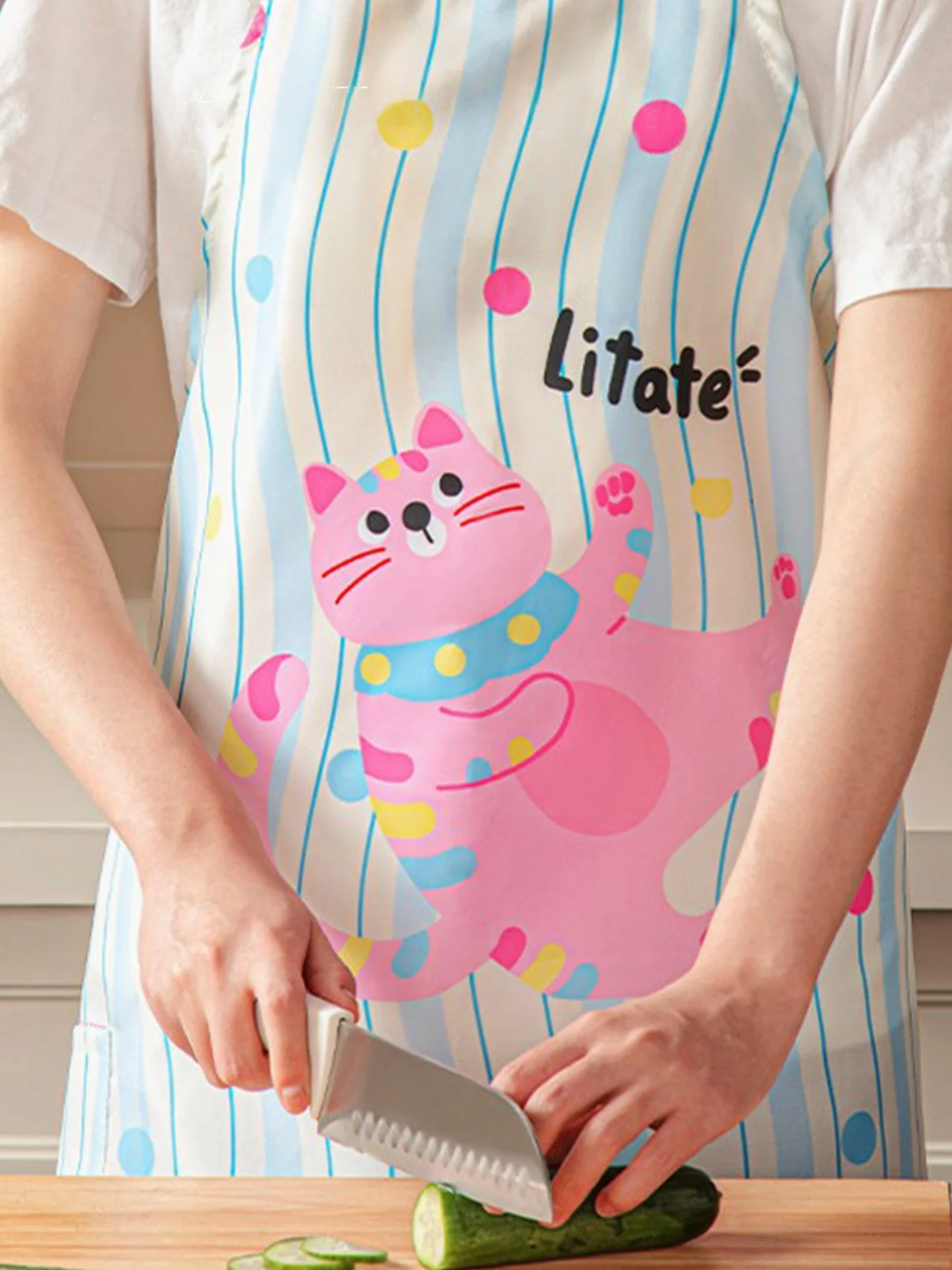 

Водонепроницаемый кухонный фартук с высоким эстетическим качеством, маслоотталкивающий, из прочного полиэстера, универсальный размер, для всесезонного использования, с мультяшным рисунком