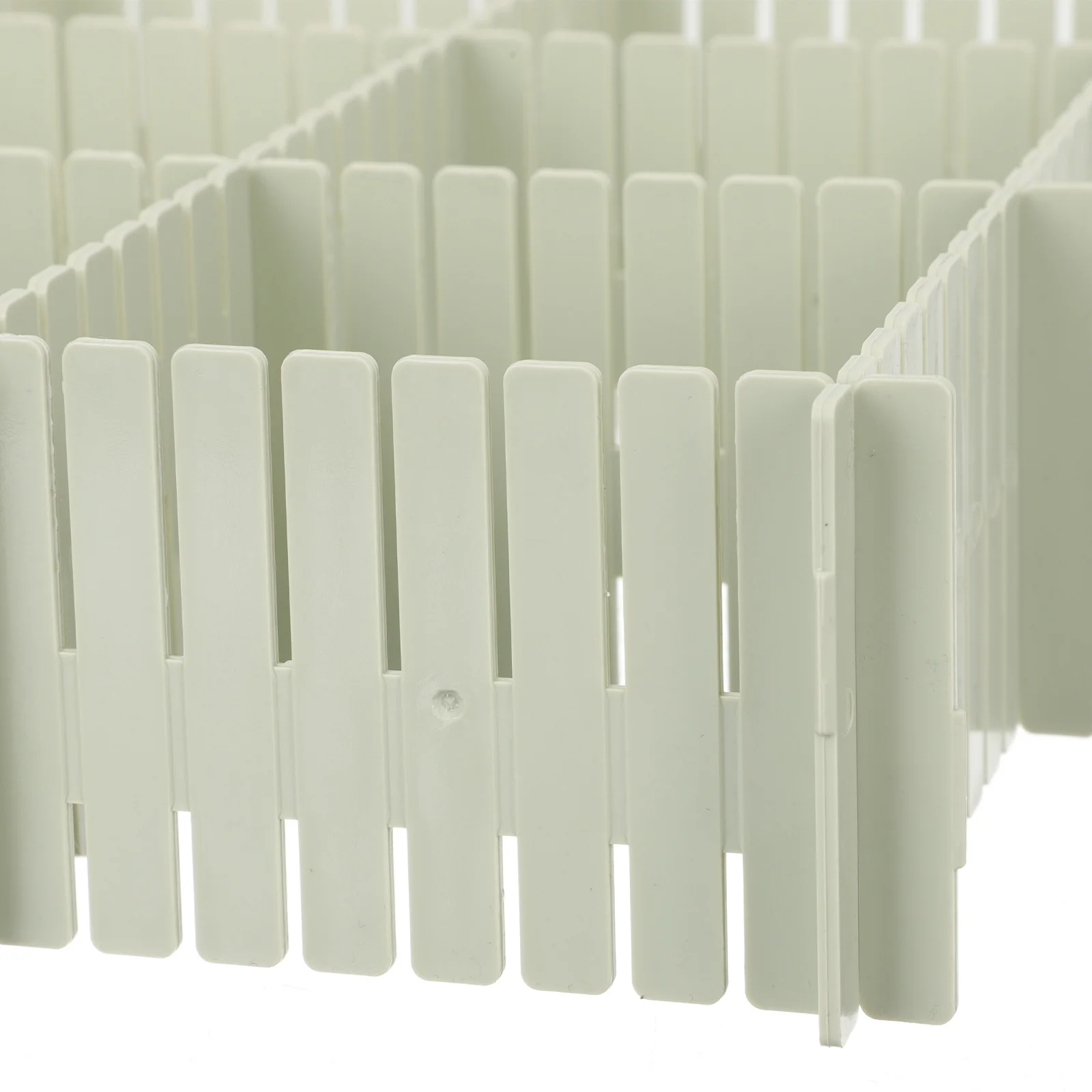 

16Pcs Plastic Drawer Dividers Organizer Free Combination Divider Boards for Drawer Separators Space Saving Household Storage