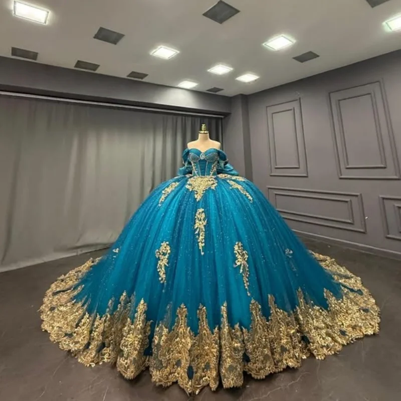 لامعة بحيرة الأزرق Quinceanera فستان خارج الكتف الذهبي زهرة صائق ذيل طويل مقوس دانتيل Vestidos De 15 Quinceanera تخصيص #1
