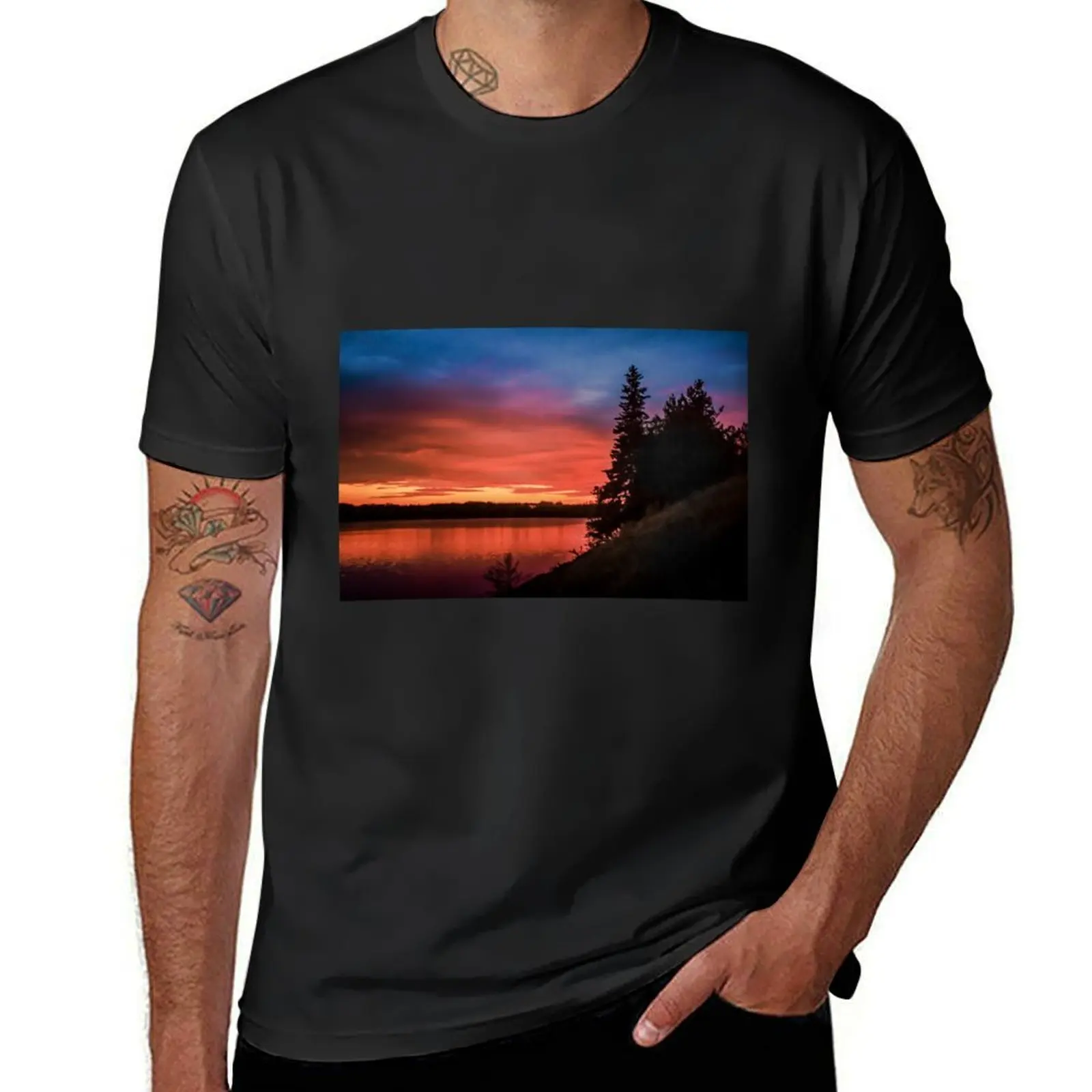 

Summer sunset at the river T-Shirt summer top quick-drying hippie clothes anime clothes mens graphic t-shirts pack