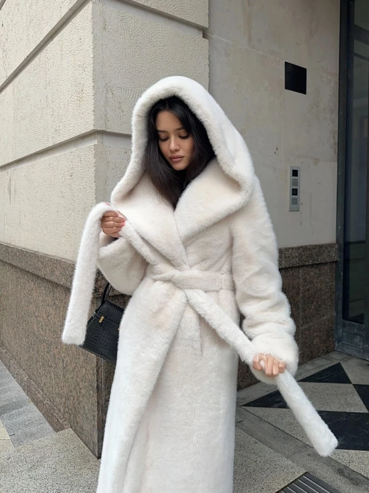 Elegant Belted Faux Mink Fur Coat Women 2025 Winter Beige Gradient Furry Fur Jacket Luxury Hooded Thick Warm Outerwear Overcoat