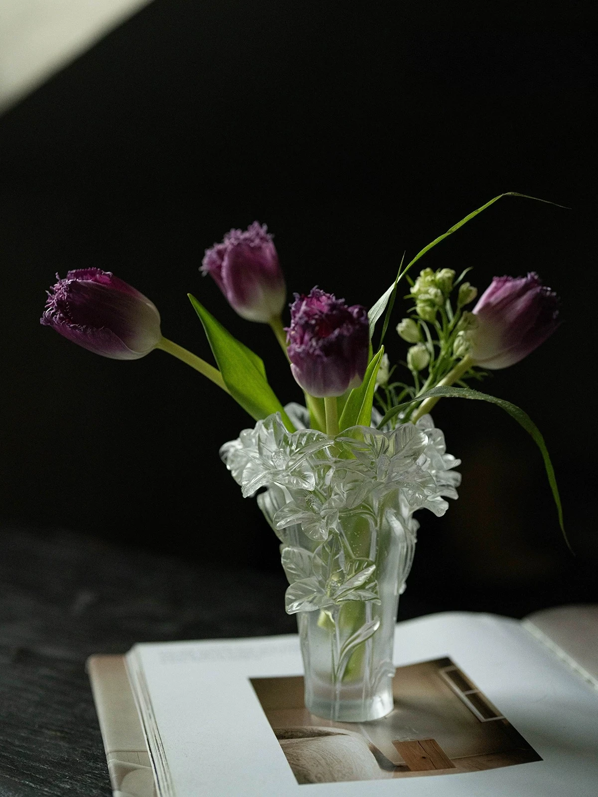 PYH light luxury simple human flowering ancient method glazed frozen glass vase kiln burning vase