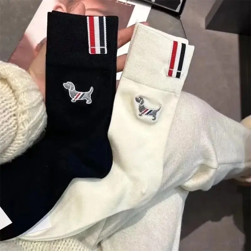 Simple Embroidered Puppy Socks Men and Women Couple Cotton Socks Ins British Sports Casual Socks