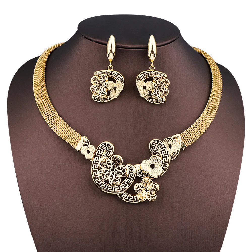 

Fashionable Women's Necklaces Earrings Jewelry Set Flower Shaped Design Charming and Elegant Evening Dress Accessories